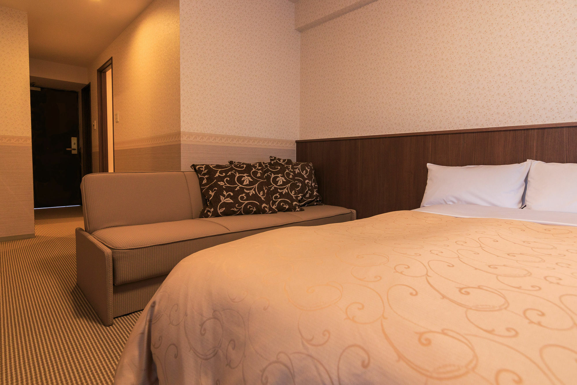Hotel Quartz Shin-Osaka Exteriör bild