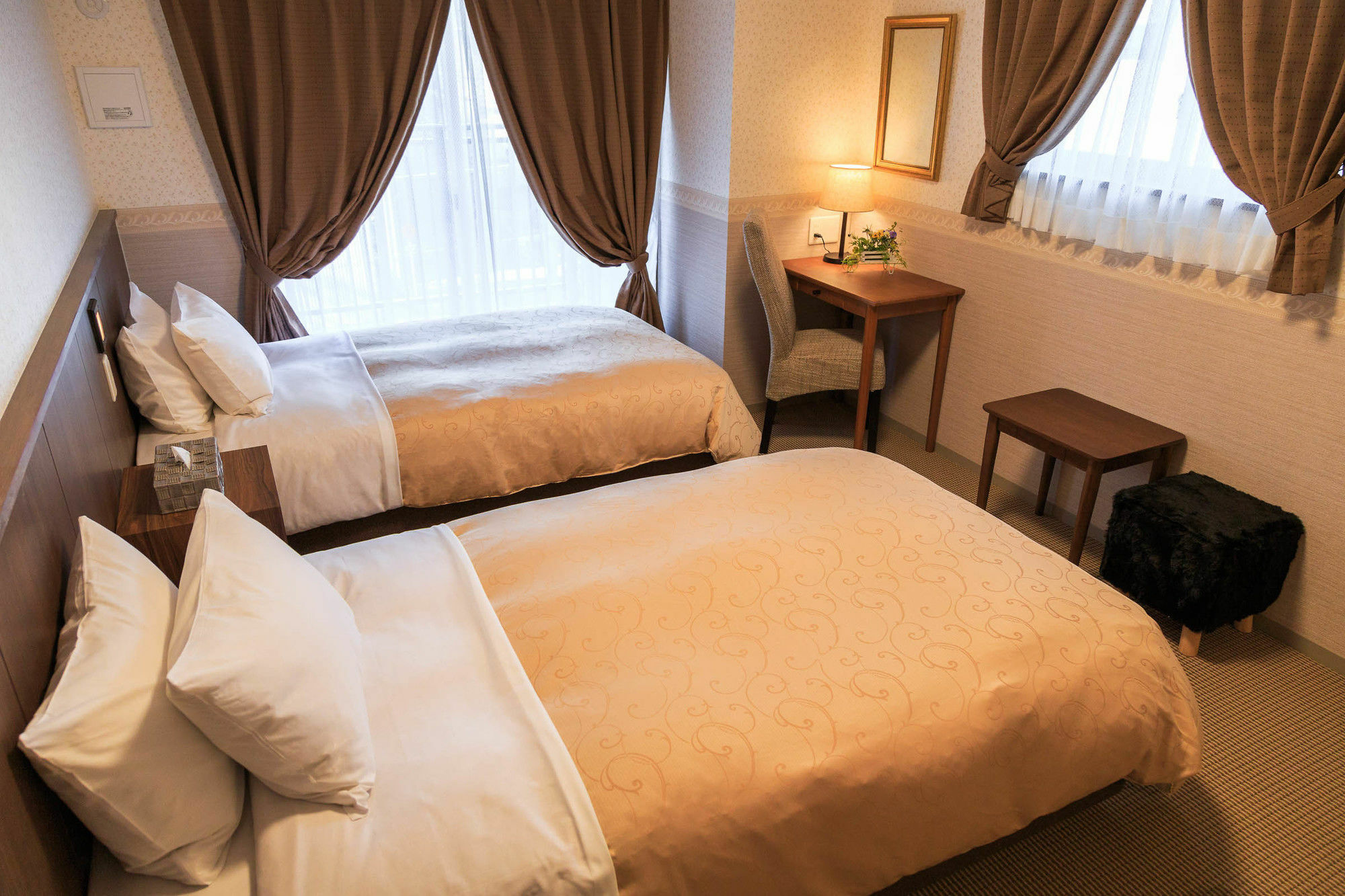 Hotel Quartz Shin-Osaka Exteriör bild